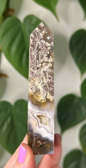 Scenic Moss Agate tower - Indonesia (88g)