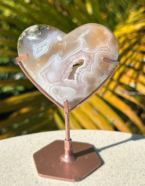 Scenic Moss Agate heart - Indonesia (129g)
