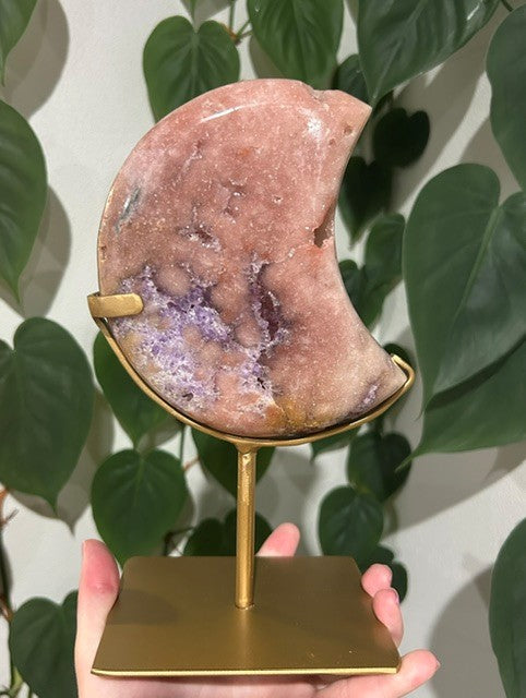 Pink Amethyst moon - Brazil