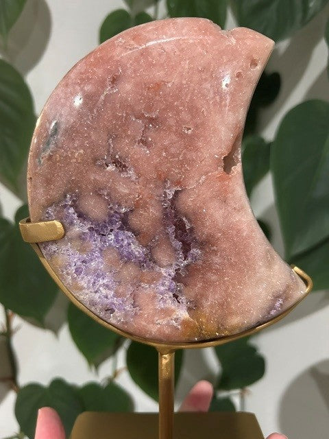 Pink Amethyst moon - Brazil