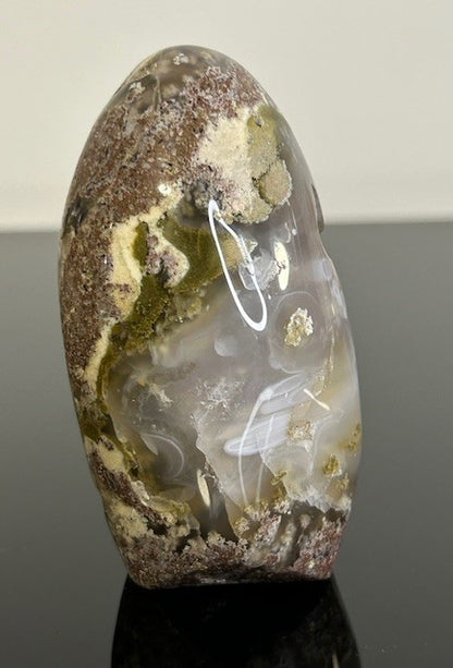Scenic Moss Agate with orbs freeform - Indonesia (354g)