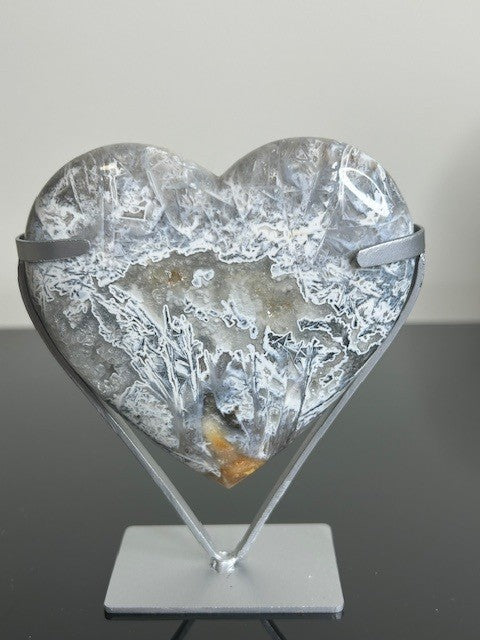 Agate Heart - Indonesia (447g)